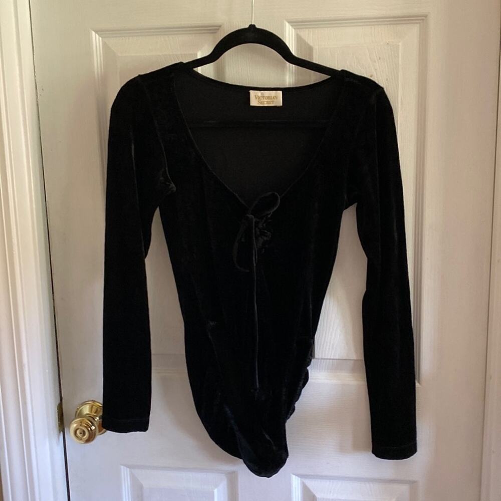Victoria Secrets women’s size M black velvet bodysuit top